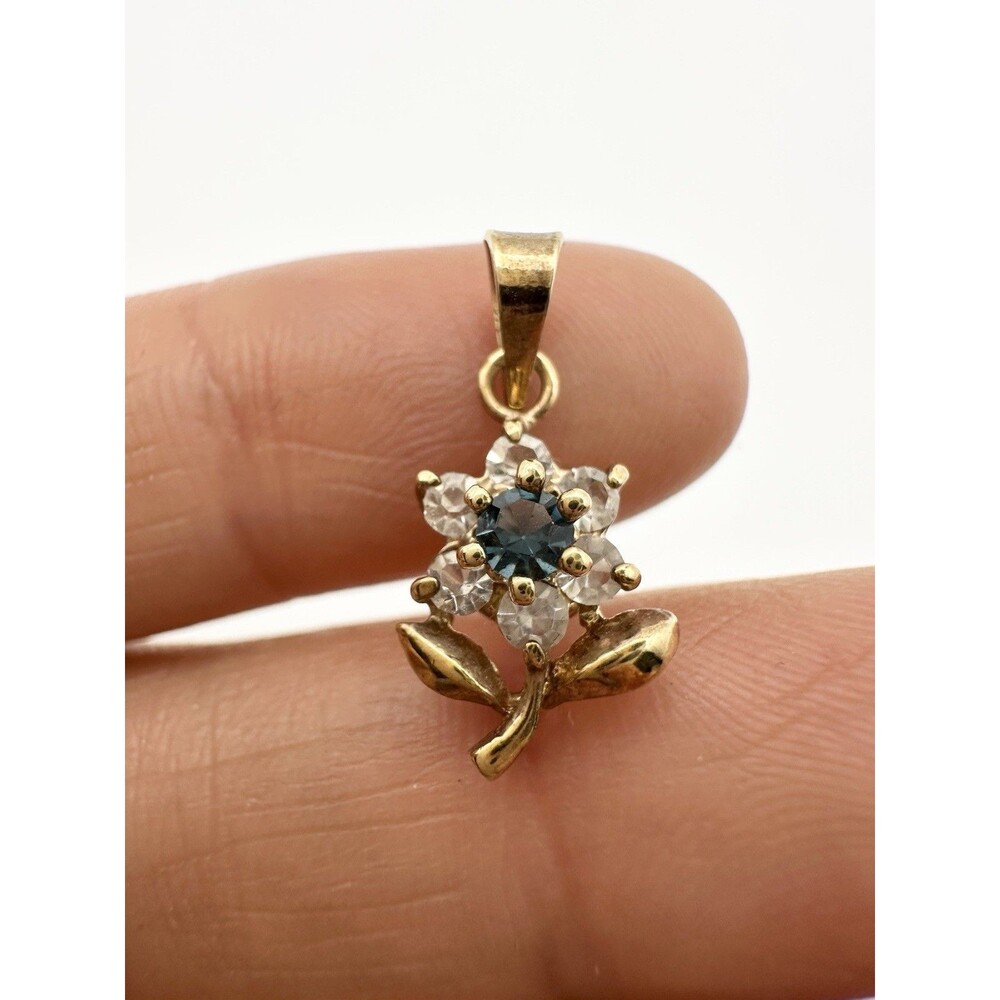 Vintage Gold Plated Rhinestone Dainty Flower Pendant